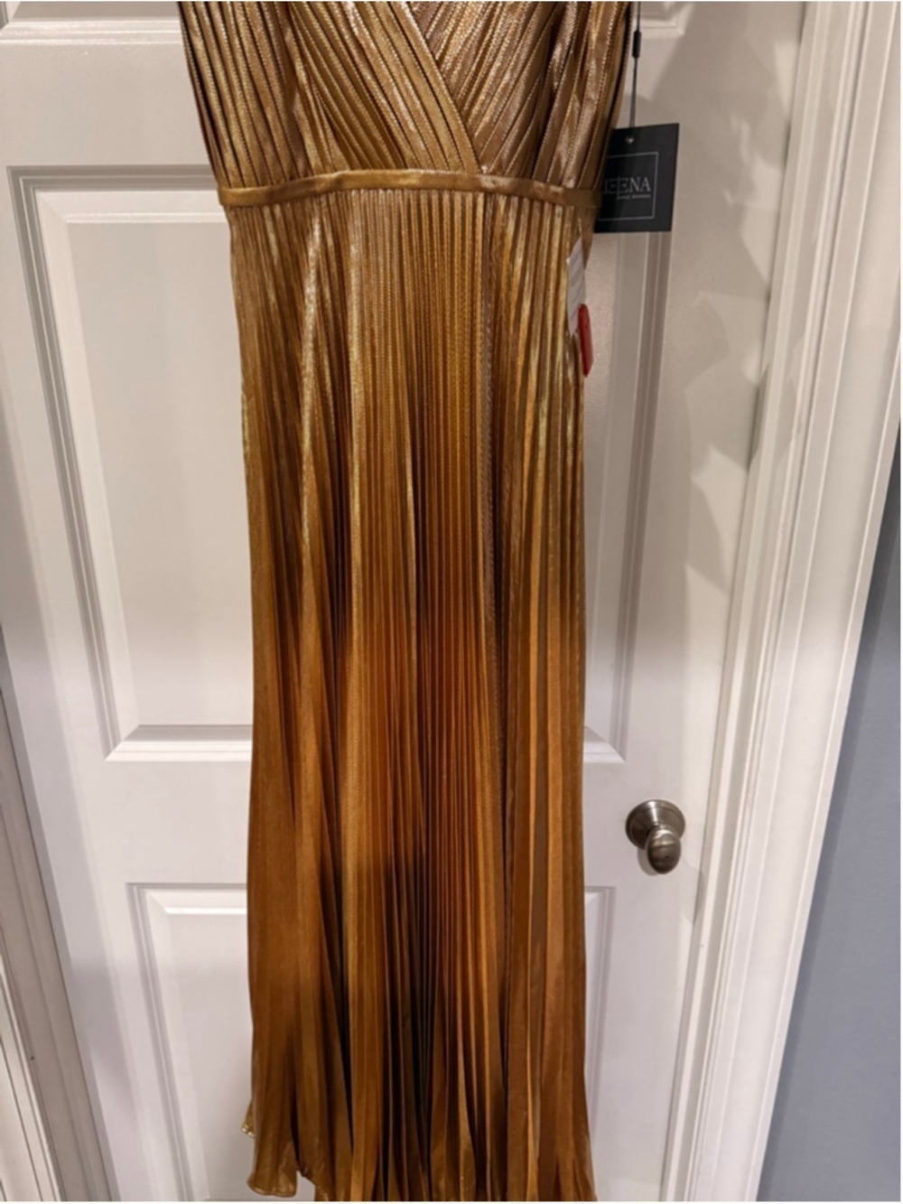 Women's Mac Duggal Gold Pleated Ruffled Maxi Dress Size 2 - Picture 8 of 11